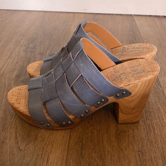 Kork-Ease Women's Devan woven leather platform beach sandal blue/teal size 9 - Picture 3 of 7